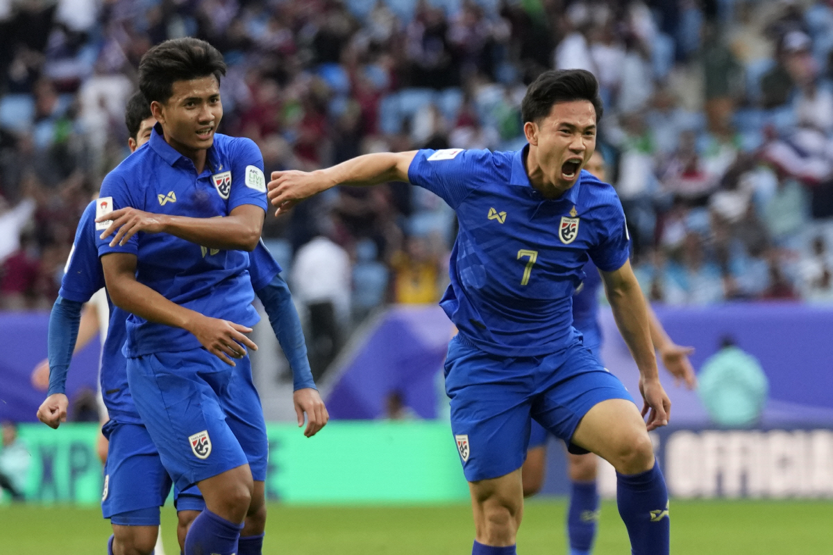 '파이줄라에프 결승골' 우즈벡, 태국 2-1로 꺾고 8강행 '카타르와 맞…