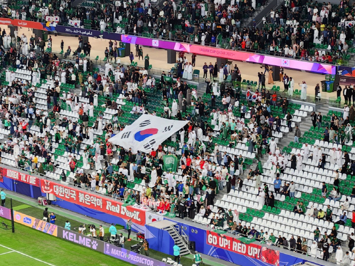 [카타르 현장]'비매너' 애국가 야유X도발→불미스런 사건도 발생…'일당천…