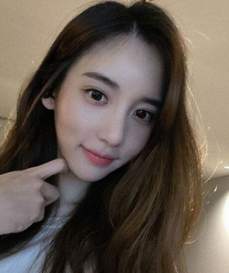 [종합] 한서희 "남배우 A씨 카톡 자작극"…빠른 해명 했지만 계속되는 …