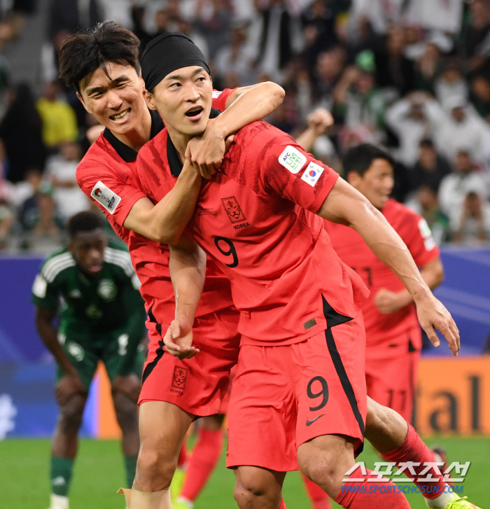 [카타르ON] 국대 SON톱은 어렵다→측면이 강한 한국, 조규성 부활이 …