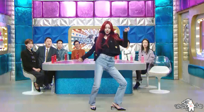 '확신의 JYP상' 있지 유나 "'유고걸' 커버 무대로 골반 이슈 종결"…