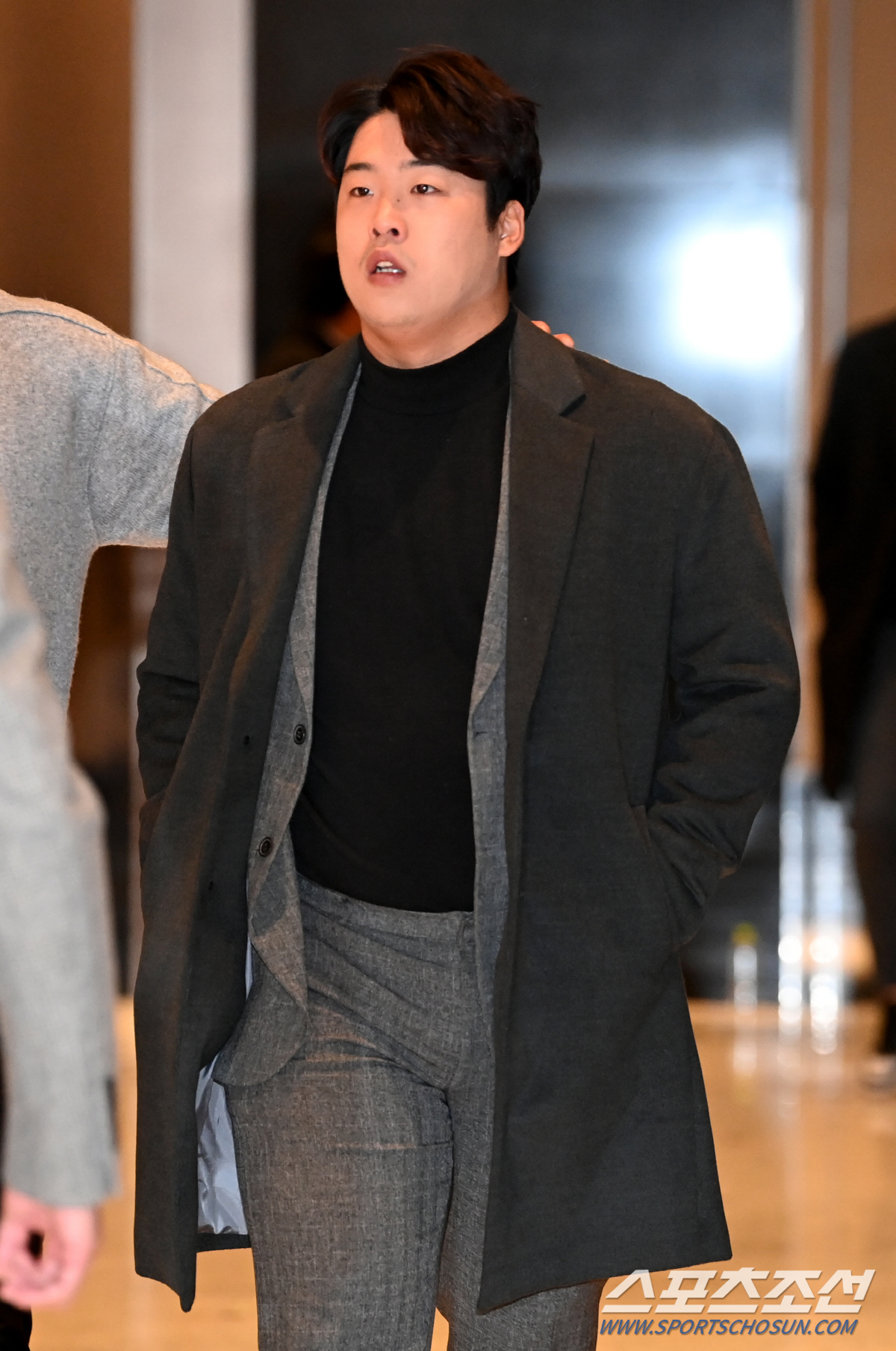 에이스에 107억 안긴 KT, 새 마무리도 자존심 제대로 살려줬다 '3년…