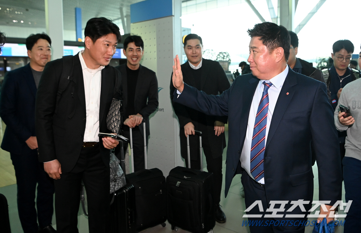 '캠프 출국' 김태형 감독이 그린 新롯데 청사진 "3년내 우승 약속…실력…