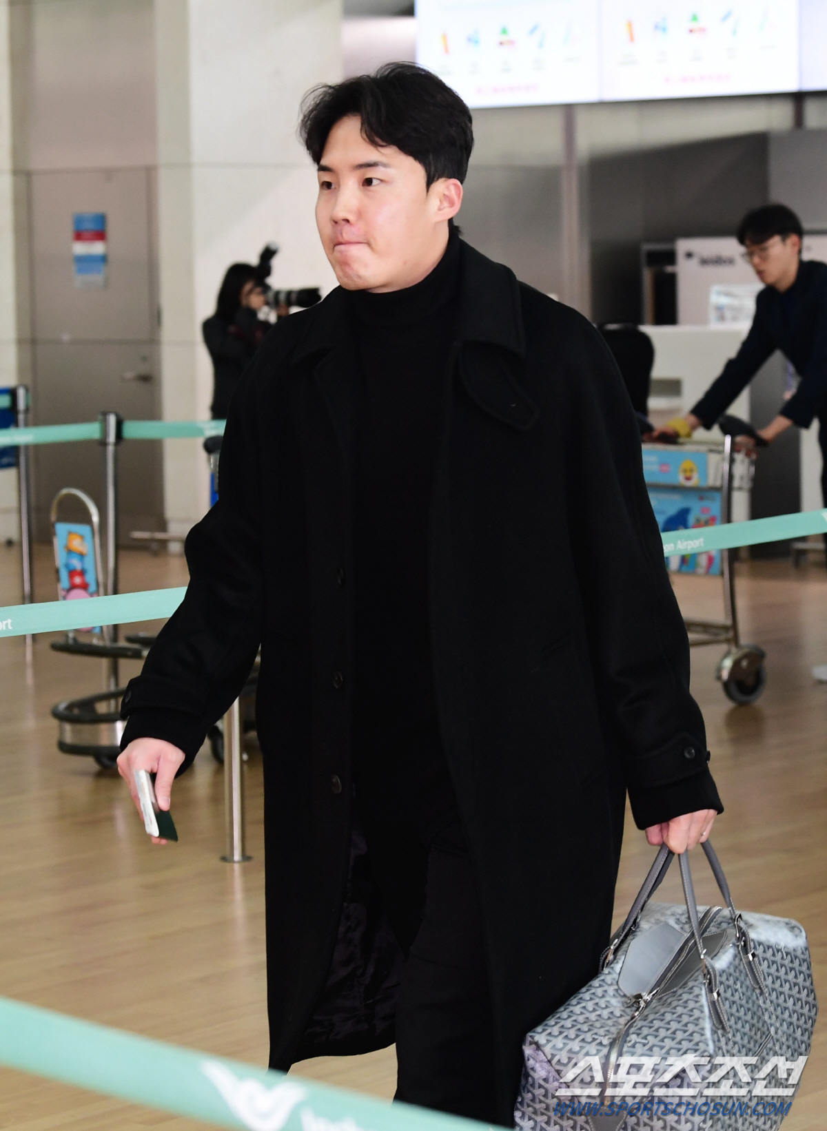 '묵언수행' 끝난 50억 FA는 솔직했다 . 옵션 24억에 "확실한 동기…