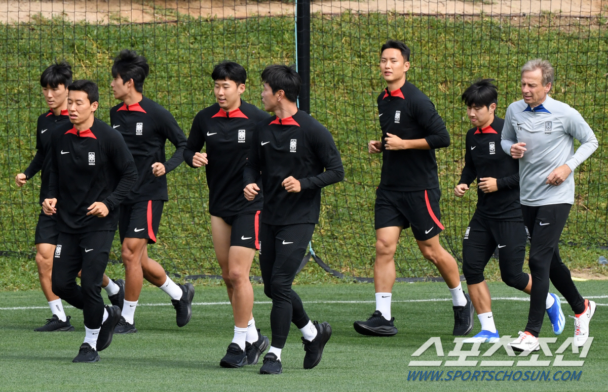[카타르ON] 한국·이란 나란히 연장 대혈투 → 호주·일본은 웃고 있다