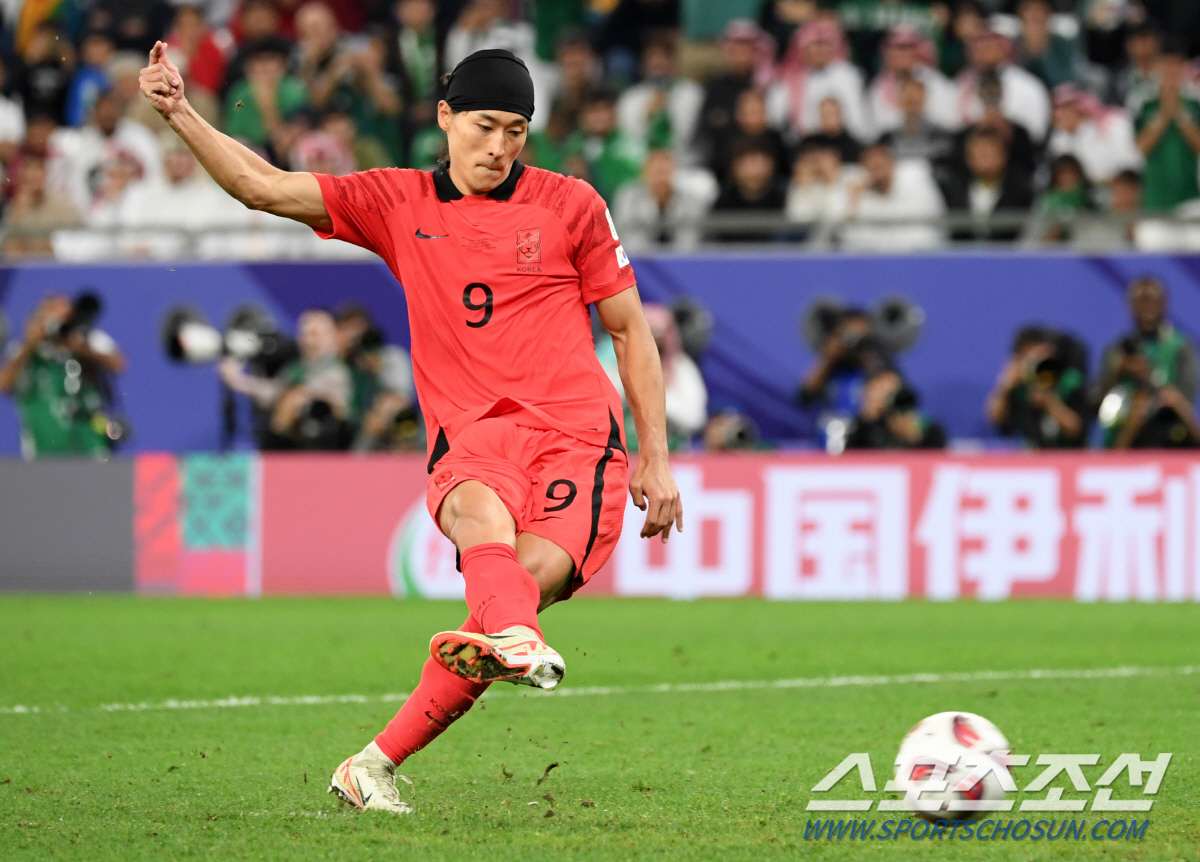 '호날두 동료+경쟁자는 무너뜨렸다'...한국, 호주전 'CHO톱 완벽 부…