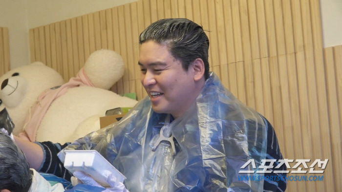 이장우, '팜유→'새치 삼 형제'로 갈아타나? '원숭이 사교 활동' 연상…