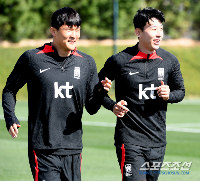 [카타르 ON]"왜 이리 조용하노" 이제 김민재의 활짝 핀 미소를 보고싶…