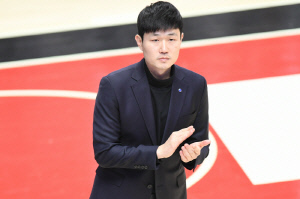 [현장인터뷰] 2연패 빠진 가스공사 강혁 감독대행 