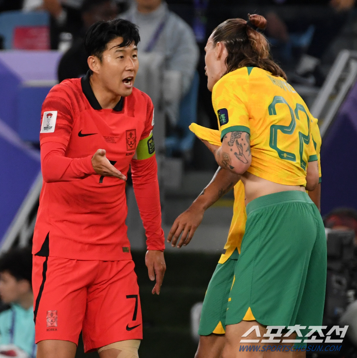 아깝다! 어깨 옵사, 아쉽다! 선제실점…슈팅 0개 韓, 호주전 전반 0-…