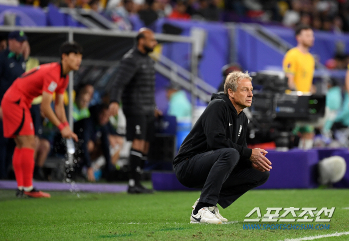 [카타르 현장리뷰]'손흥민,복수의 결승골 작렬!' 한국, 호주에 2-1 …