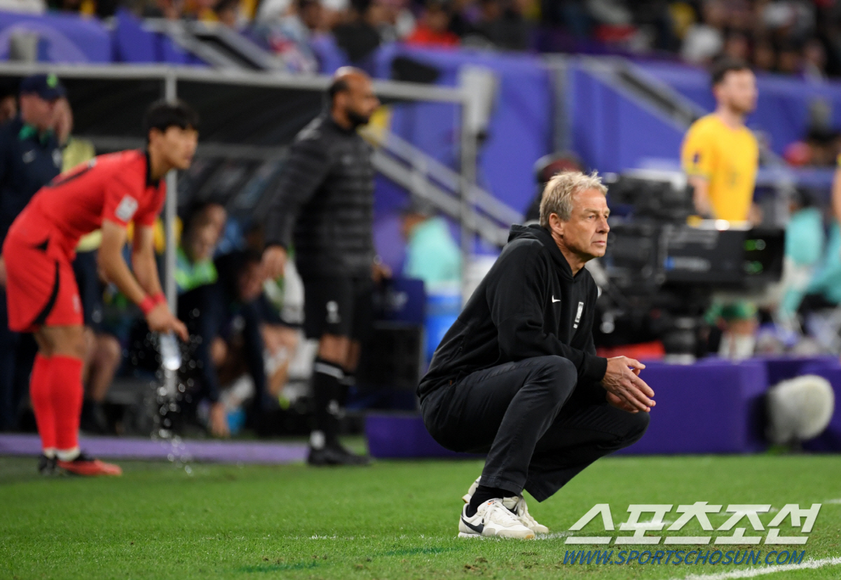 [카타르 현장리뷰]'손흥민,복수의 결승골 작렬!' 한국, 호주에 2-1 …