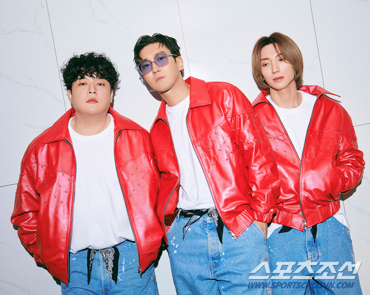 슈퍼주니어-L.S.S., 3일 신곡 공개→단독 콘서트…'유쾌한 3人' 에…