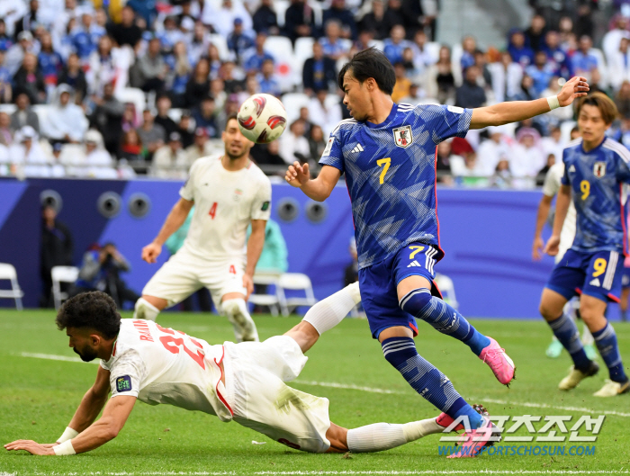 [카타르 현장]일본이 피했다! '한-일전은 없다' 우승후보 日 몰락, 2…