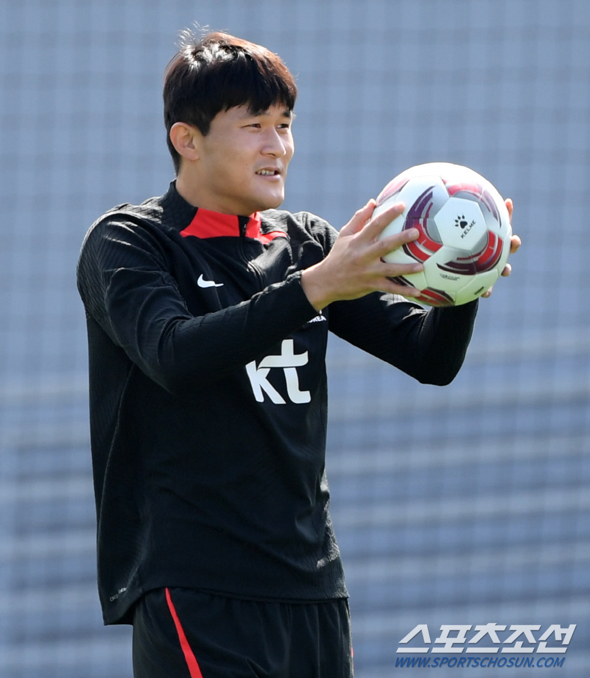 [카타르ON]지칠대로 지친 '괴물 수비수' 김민재 4강 OUT, 휴식 '…