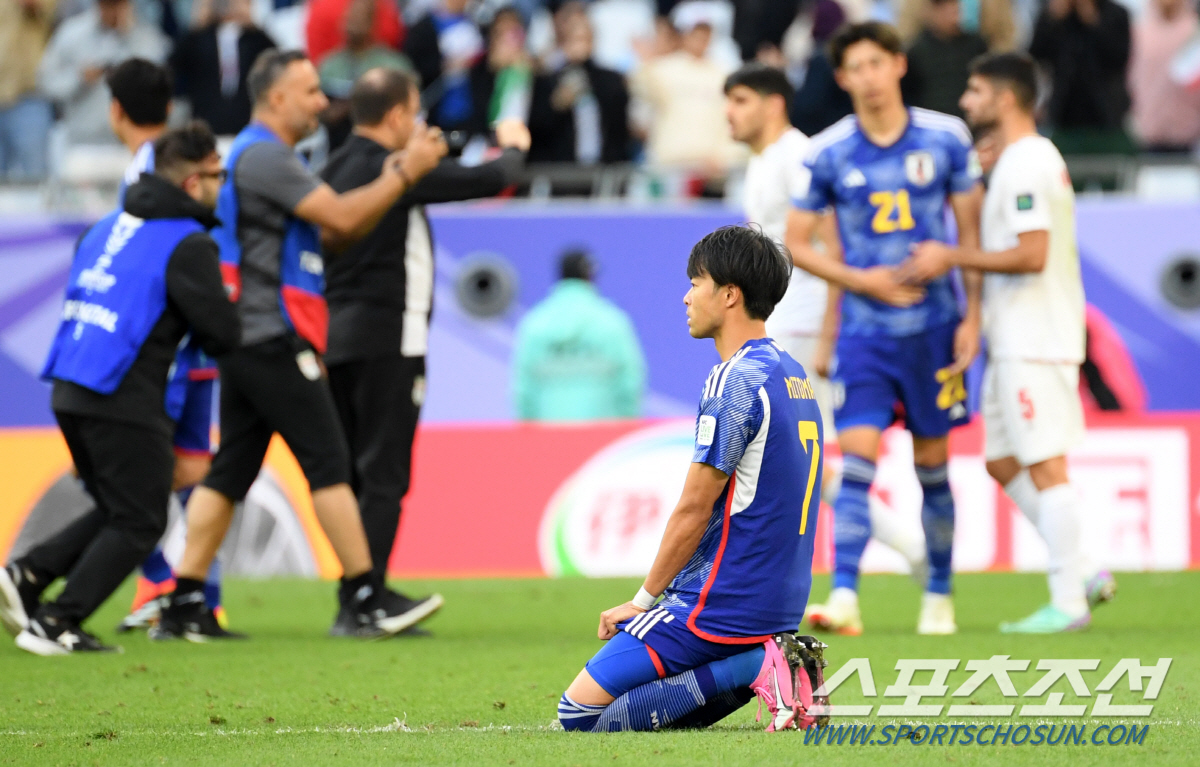 '일본 전설의 1군은 이번에도 나오지 않았다' 日 조기탈락에 조롱 봇물[…