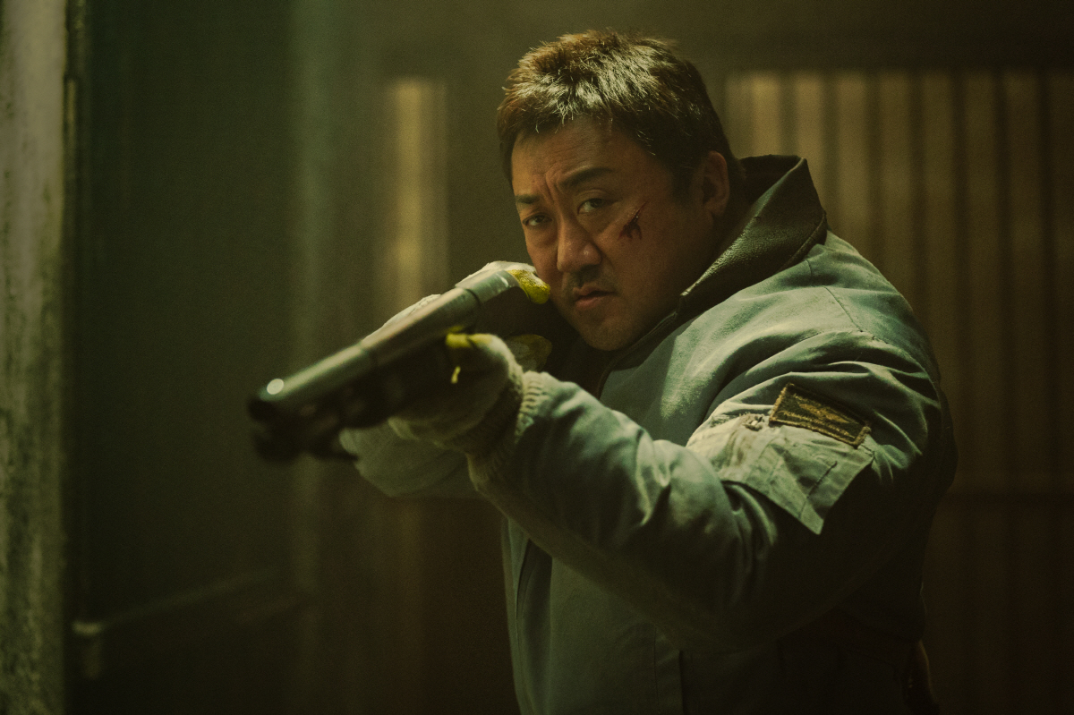 [SC인터뷰] "마동석 액션? 韓드웨인 존슨 가능"…허명행 감독, '황야…
