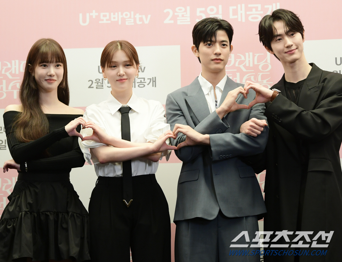 [SC현장] '브랜딩인성수동' 김지은X로몬, 짜릿한 '영혼 체인지'로 1…