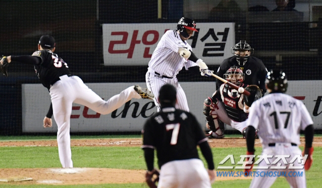 3년 연속 3할 실패에 살빼고 나타난 '안타 기계'. 시프트 금지에 엷은…