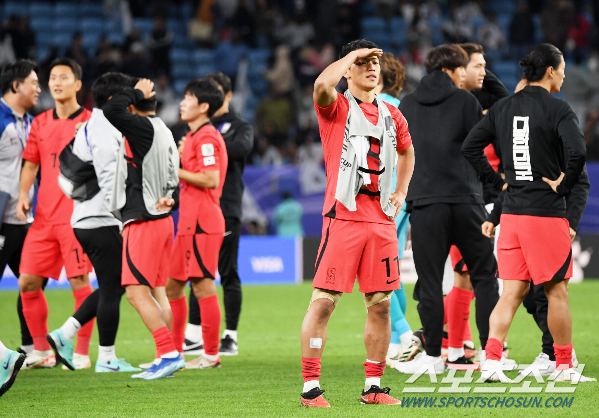 [아시안컵]호주의 '뒤끝'…셀틱FW, "퇴장 아니었다" 판정 불만