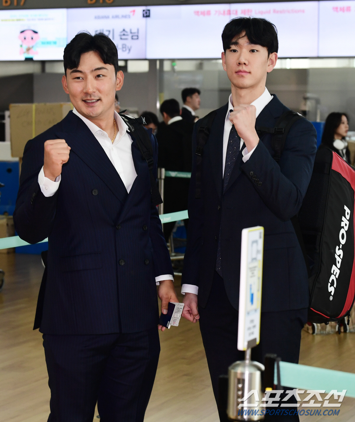 "똘똘 뭉쳐있는 느낌. 신기했다" 31년 우승 못한 롯데에서 온 새 식구…
