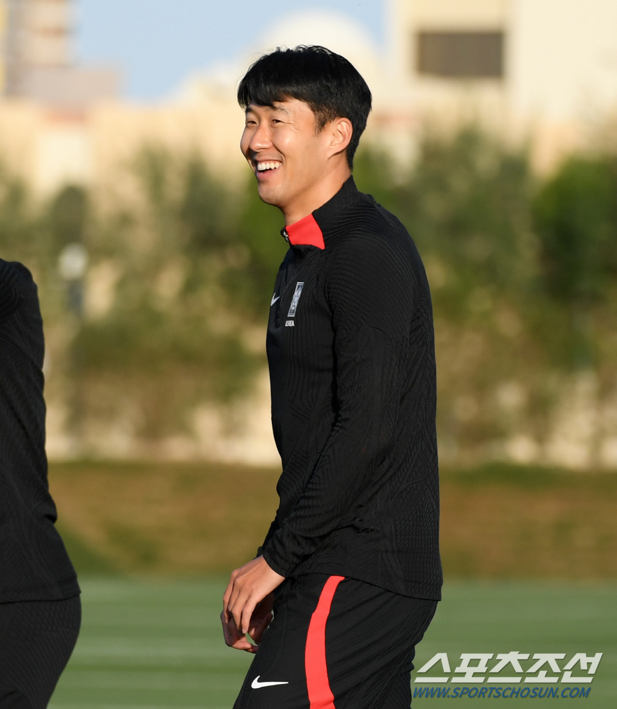 [카타르 ON]"'월클' 캡틴의 무한질주" 손흥민, 불가능했던 이동국 보…