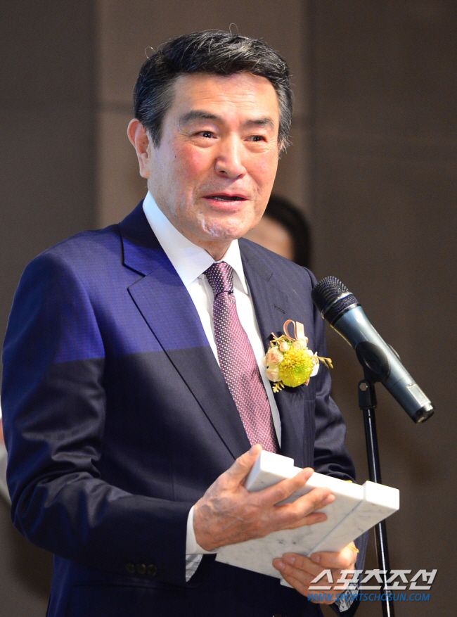 [공식]'한국의 그레고리 펙' 남궁원, 오늘(5일) 별세…향년 90세