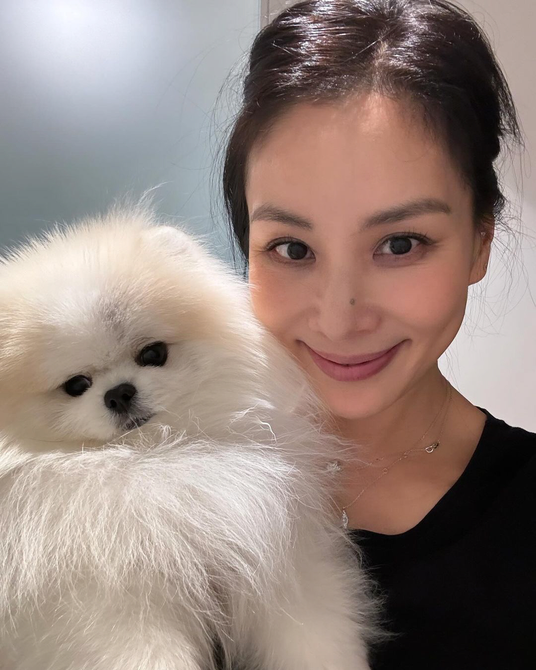 '장동건♥' 고소영 "메이크업 내 스타일, 신나"..50대 안 믿기는 인…