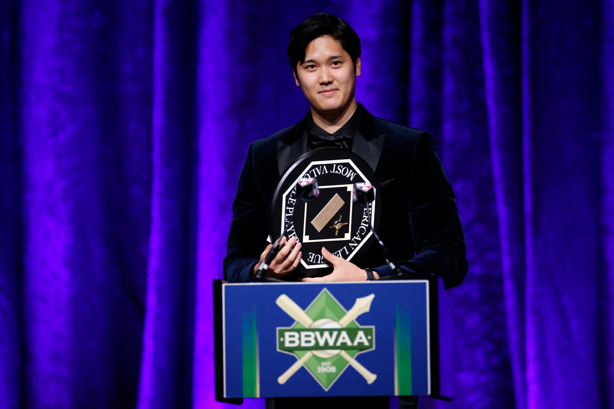 '타자' 오타니는 역부족! "NL는 아쿠냐 Jr의 홈", 만장일치 MVP…