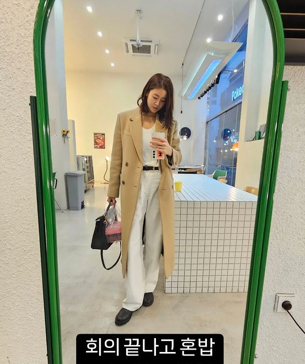 강소라, 출산 두 달만에 자신있는 전신사진...다리 길이 105cm 위엄