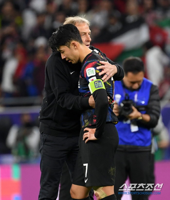 '혼신의 힘 다했지만' 결승행 좌절에 결국 고개 숙인 손흥민 "죄송합니다…