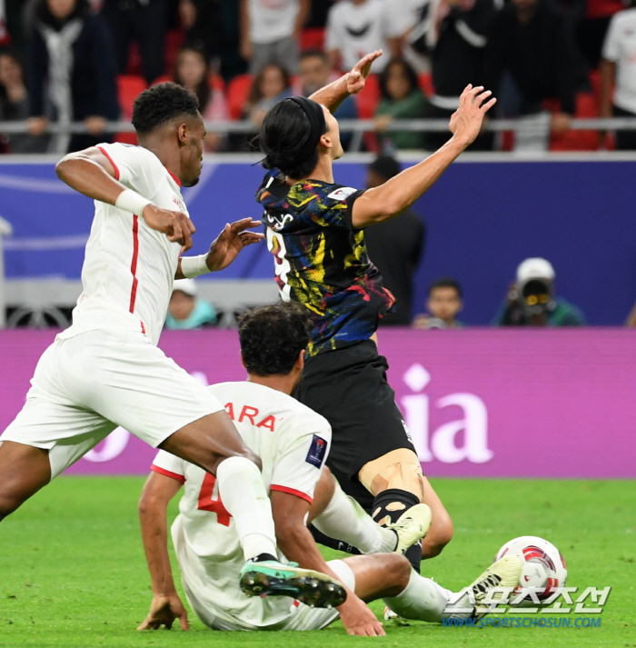 [카타르ON]"운으로 축구했다" 우승후보 韓, 왜 '87위' 요르단에 참…