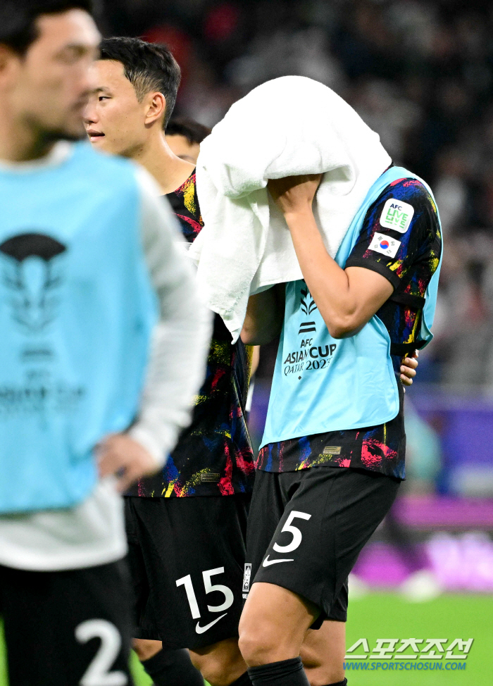 [김성원의 센터서클]'잃어버린 1년' 클린스만, '해줘 축구'의 허상…정…
