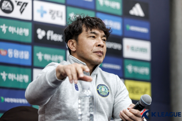 [광양 인터뷰]임관식 안산 감독 "더이상 떨어질 곳 없다, 올해도 공격축…