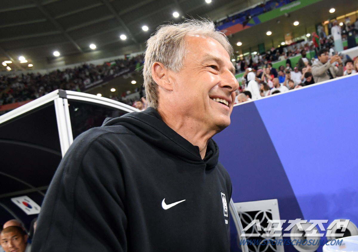 "클린스만의 고통은 투헬의 기쁨" 김민재, 뮌헨 복귀+훈련 완료...獨 …