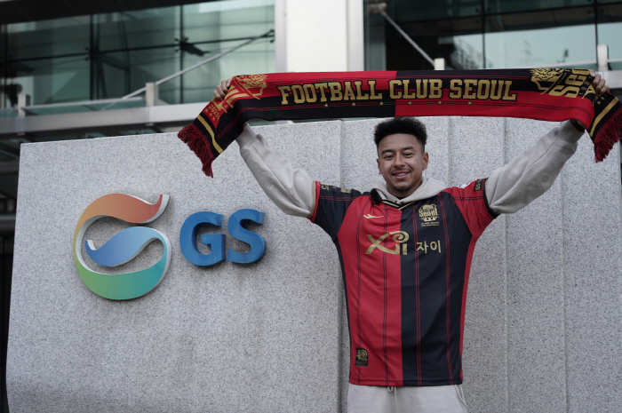 "K리그 흥행+韓 축구발전" FC서울이 직접 밝힌 '맨유 출신' 린가드 …