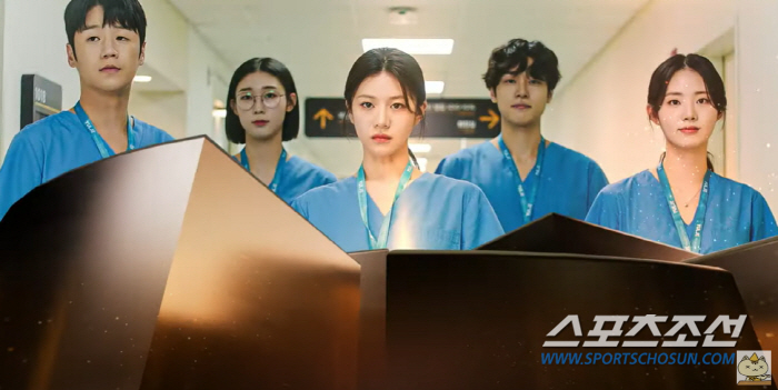 [종합]'라이징 스타' 고윤정, 이젠 '진정한 센터'…'슬전생' 5인방 …