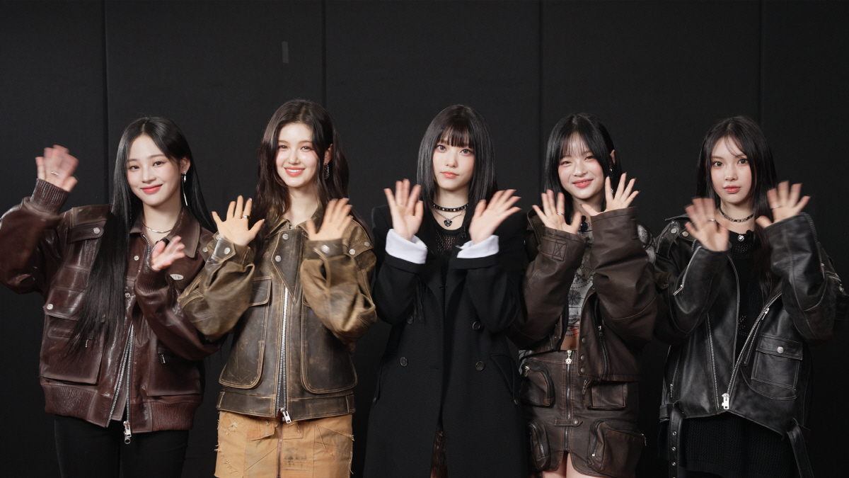 뉴진스 한복입고 새해 인사 "푸른 용 기운, 힘차게 시작"→美 '빌보드 …