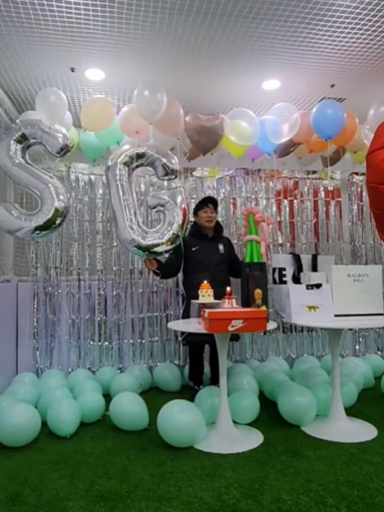 박지연, ♥이수근 생일파티를 풋살장에서..아픈 와중에도 성대한 파티 준비
