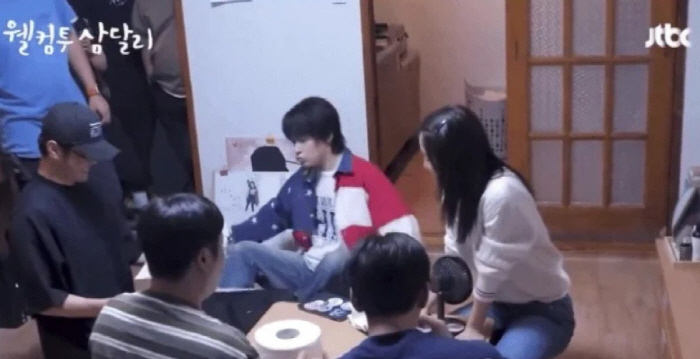 [종합] "신혜선은 무슨죄" 지창욱, 실내흡연 사과+영상 삭제에도 싸늘한…
