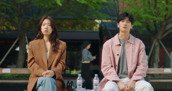 "너 때문에 버텨" 박형식♥박신혜 '쌍방 진심'→몰카男 추격전 '위기'(…