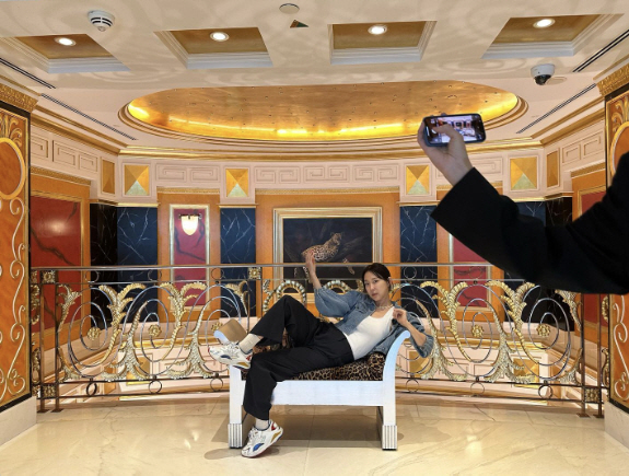이지혜, 해외여행 갔지만 "롯데월드라고 하지 마라...나 어디게?"