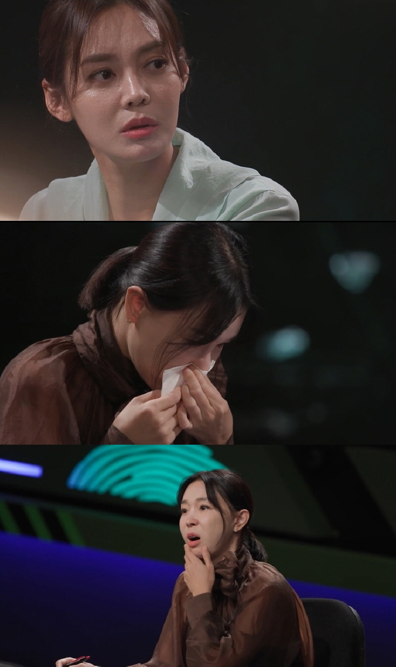 "강아지 분변 먹여" "계단, 혀로 핥게 했다"…'입틀막' 통영 무용학원…