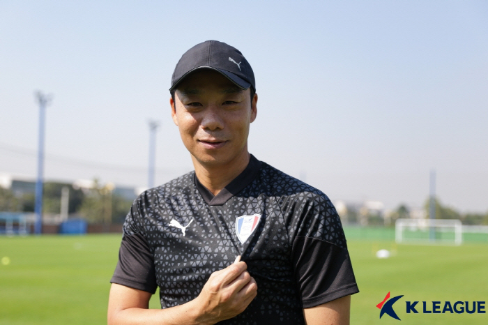 '강등 치욕' 염기훈 어금니 꽉 물었다 "감독 되더니 변했다고 해도 두렵…