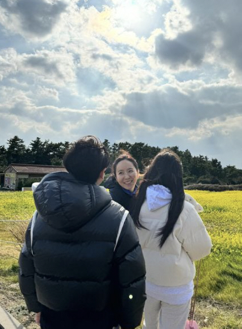 최동석과 갈등 후…박지윤, 아이들과 평온하게 보낸 일상 '미소가 예쁜 쓰…