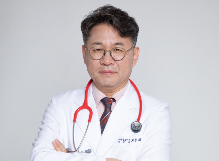 의대 정원 확대가 소아과 오픈런 해결? 아동병원협회 "허무맹랑"