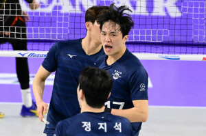 링컨? 무라드? 결론은 임동혁! 대한항공, OK금융그룹 셧아웃 격파…1위 탈환 [인천 리뷰]