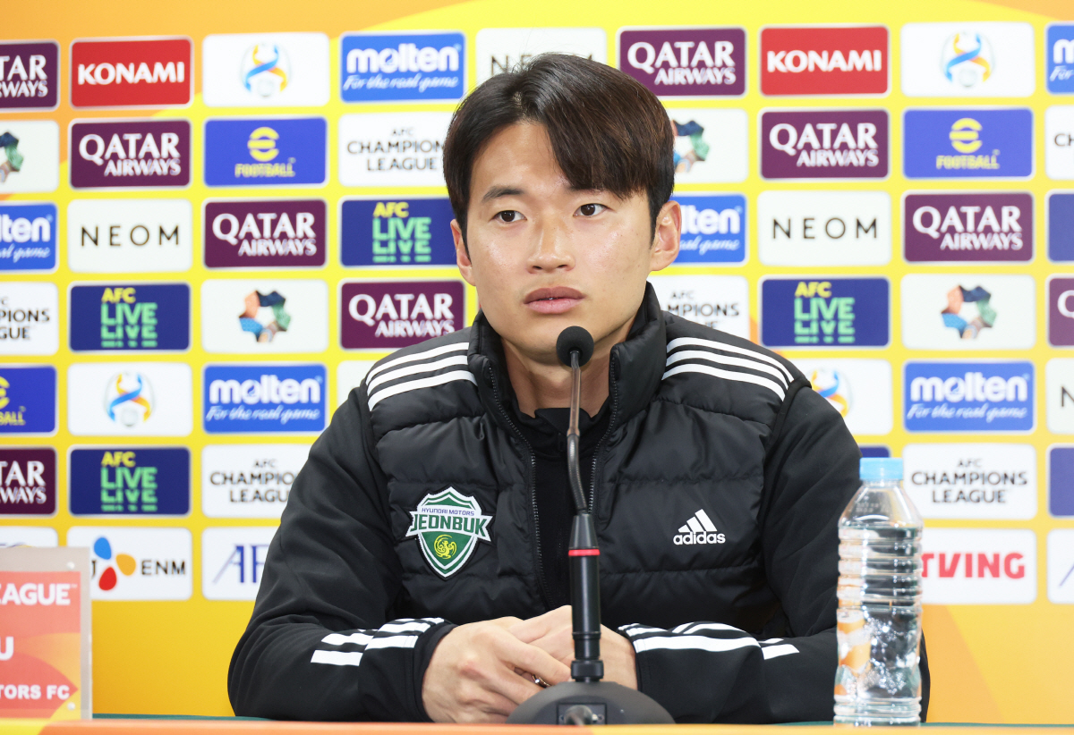 "제가 할 수 있는 말이 없네요" 클린스만호 '내분설'에 말 아끼는 대표…