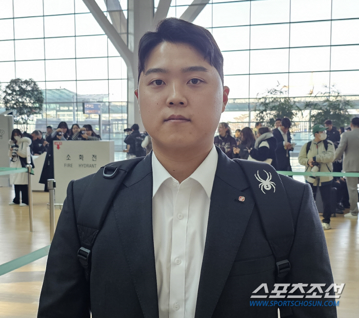 6월 상무 입대 같은데... 한동희는 괌 1군 캠프, 이재원은 이천 2군…