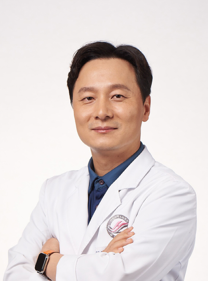 "결석 없는 담낭염, 담낭천공 위험 5배 높아…조기 담낭절제술로 천공 위…